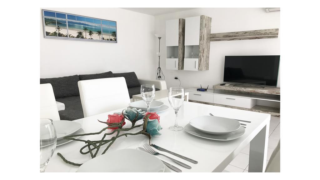 Apartments Gvarda Умаг Экстерьер фото